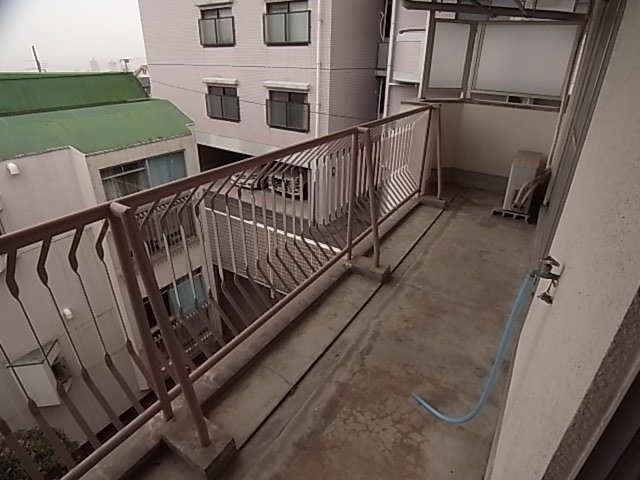 第２ビラ摩耶のバルコニー