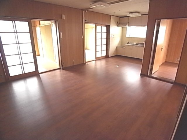 第２ビラ摩耶の居間・リビング