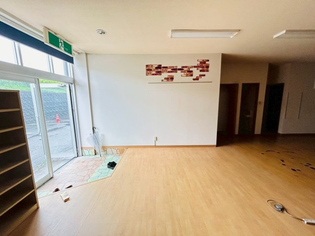 千石町貸店舗の内装