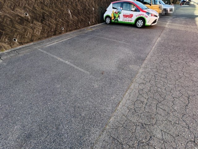 千石町貸店舗の駐車場