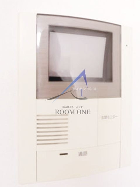 リブレア新川崎のセキュリティ|モニター付きインターホンです。