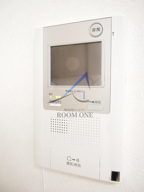 ルーブル東蒲田七番館のセキュリティ|モニター付きインターホンです。