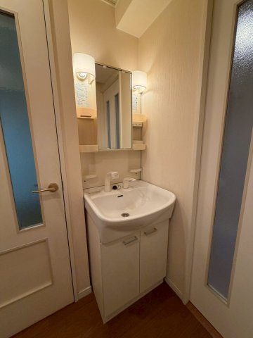 リバーライズ東小橋の洗面所