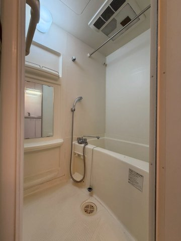 エステムコート難波サウスプレイスの浴室