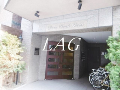 【エントランス】 | グランフォンテドウ | エントランスです。