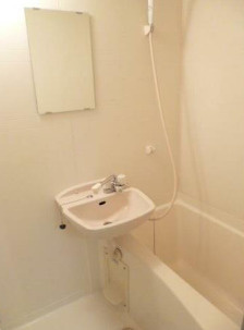 スカイコート新宿落合第6の浴室|※別部屋参照