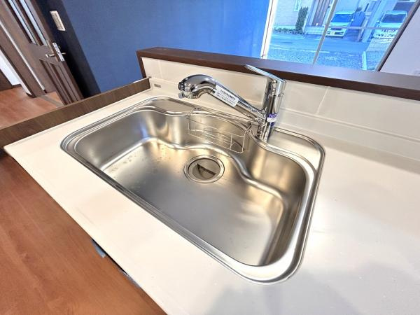 宇都宮市平松本町　4ＳＬＤＫ　中古住宅のキッチン