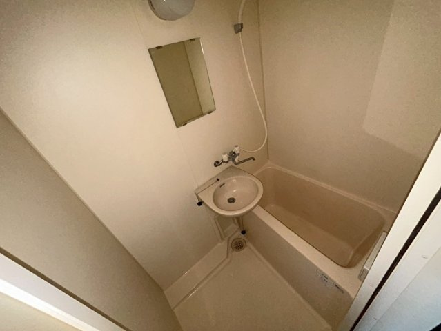 ベルゲンハイツ明石の浴室