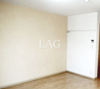 【居間・リビング】 | スターフィールドⅢ | 洋室のお部屋です。