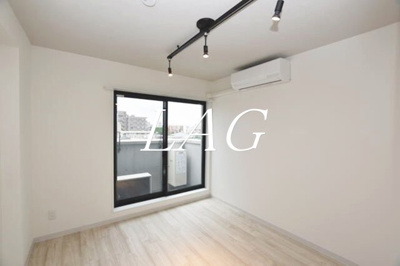 【居間・リビング】 | ザ・テラス西落合 | 洋室のお部屋です。