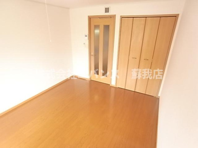 【寝室】 | クラール・シーズンII | 使い勝手のいい寝室です