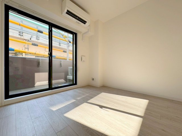 プランドール新北野の駐車場