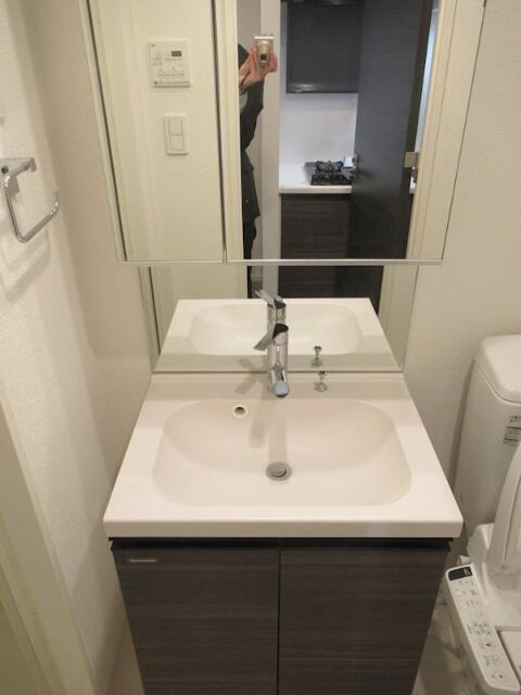 ＭＡＸＩＶ大山の独立洗面台|身支度がはかどる独立洗面台付き 