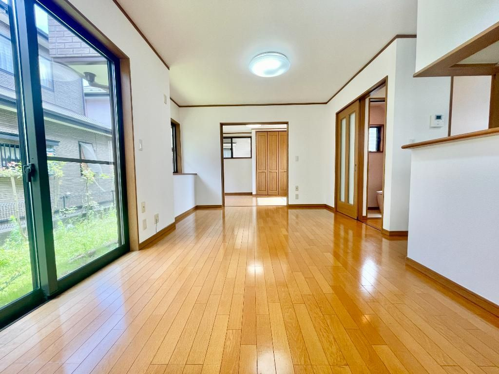 入間市扇台2丁目　中古戸建の居間・リビング