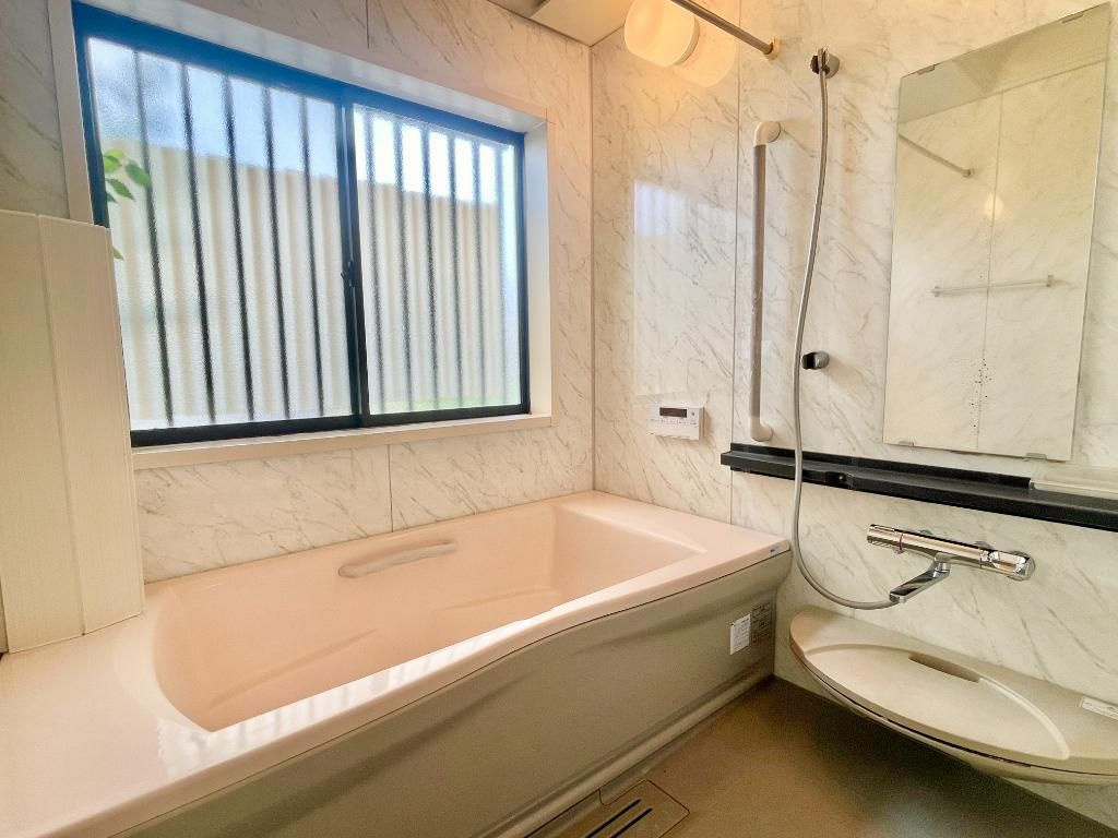 入間市扇台2丁目　中古戸建の浴室