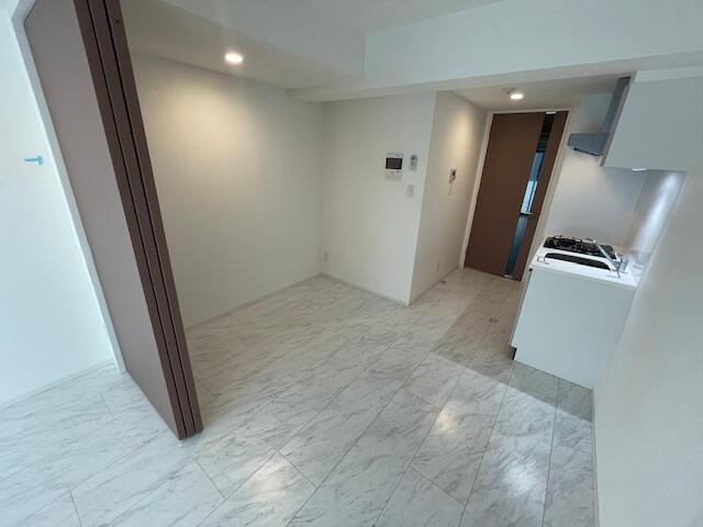 ハーモニーレジデンス＃０９５の洋室|白基調で明るく、家具配置しやすい洋室空間 