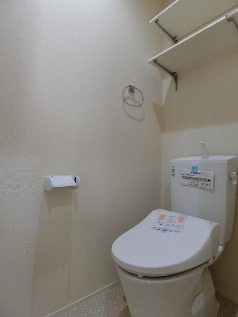 ルミナス桜台のトイレ|独立トイレで来客時も安心 