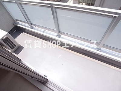 【バルコニー】 | リブリ・ラフィットⅢ