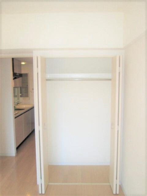 ステラメゾン荻窪の収納|しっかり収納できるクローゼット付きでお部屋が片付きます♪