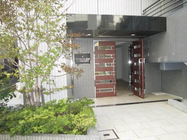 ステラメゾン荻窪のエントランス|共用部も整っていて安心感のあるエントランスです♪