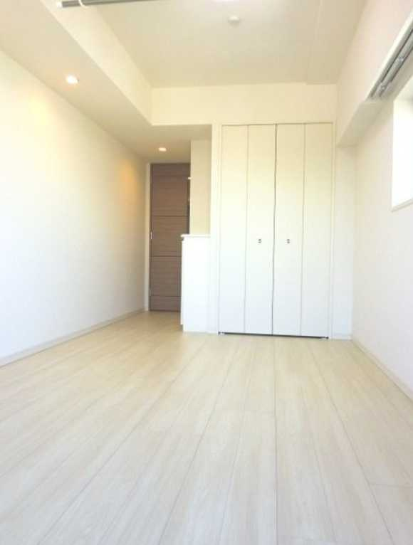 フェニシア三軒茶屋　駅近　ペット相談　分譲賃貸の居間・リビング