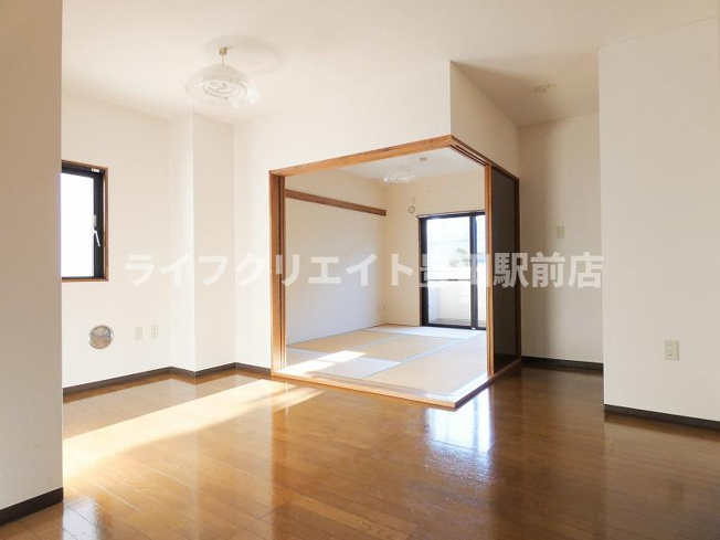 【居間・リビング】 | マーベリー石川