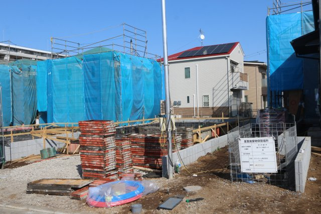 【GRAFARE　ZEH水準仕様】小平小川町７期の外観|地震などの自然災害から大切な家族をしっかり守るだけでなく、建物の高い品質が将来的な資産価値の維持にも貢献します。

