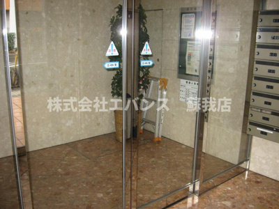 【エントランス】 | チハヤアネックスビル | 落ち着いたエントランスです