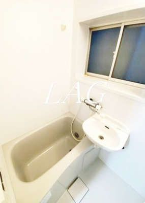 【浴室】 | Ｉ．ＴＥＲＲＡＣＥⅡ | お風呂です。