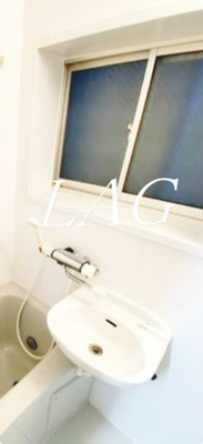 【洗面所】 | Ｉ．ＴＥＲＲＡＣＥⅡ | 洗面台です。