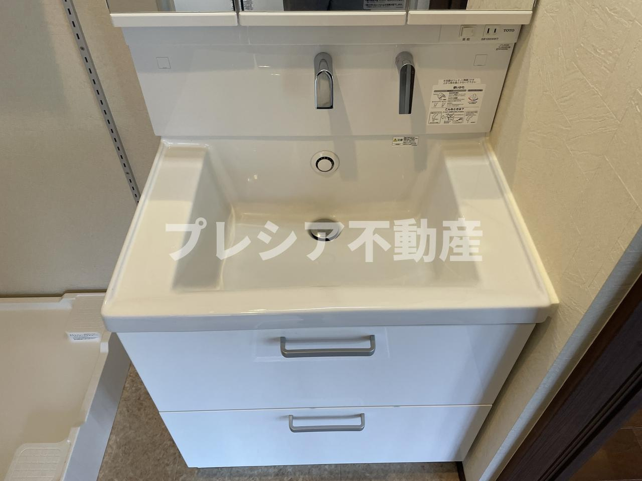 GRAN EIGHT KOSHIEN TOZAKIの洗面所