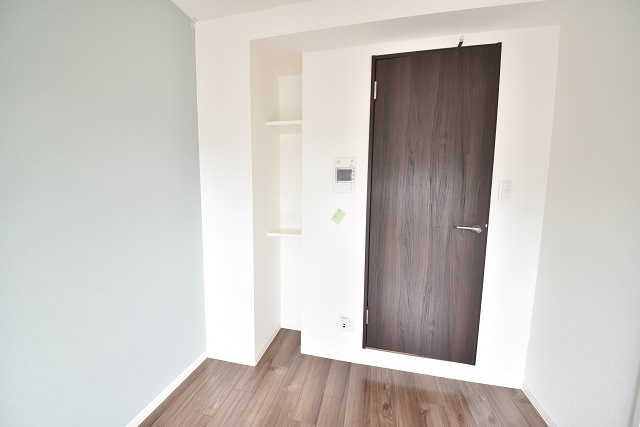 呉市本通２丁目の賃貸マンションの寝室