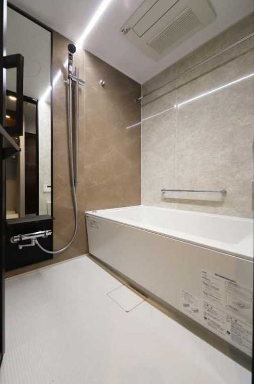 レジデンス桜新町ガーデン　ペット相談　フリーレント　礼金０の浴室