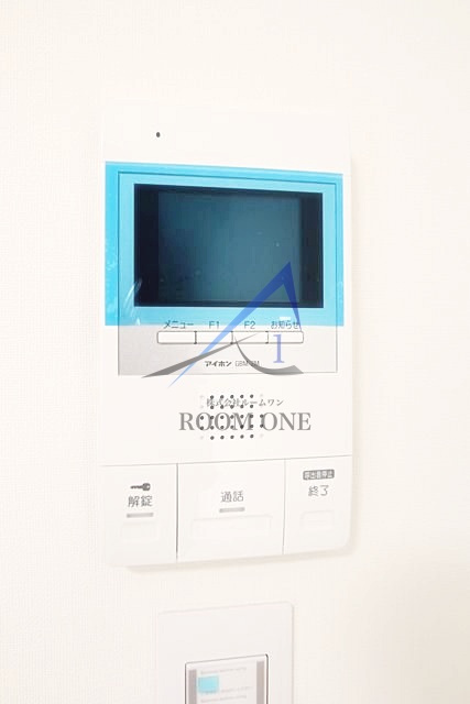 ルミウス東山のセキュリティ|モニター付きインターホンです。