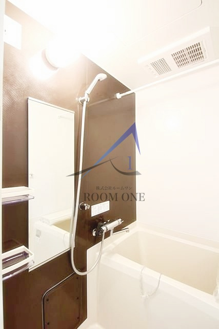 ルミウス東山の浴室|お風呂です。