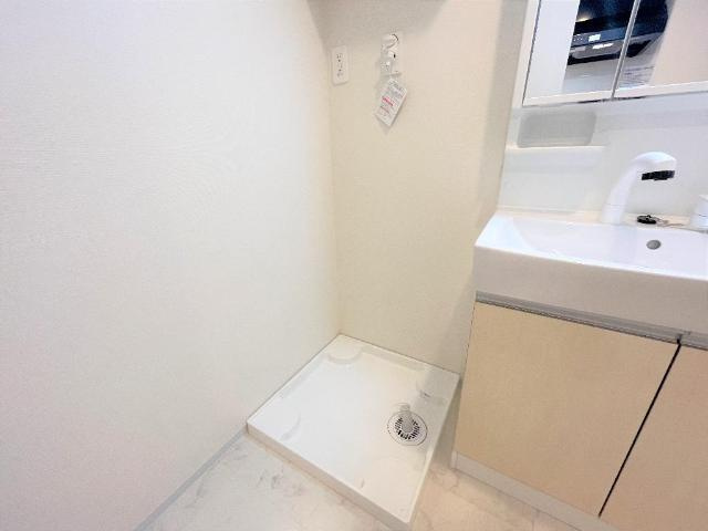 モリオンパレスの洗面所|室内洗濯機置場