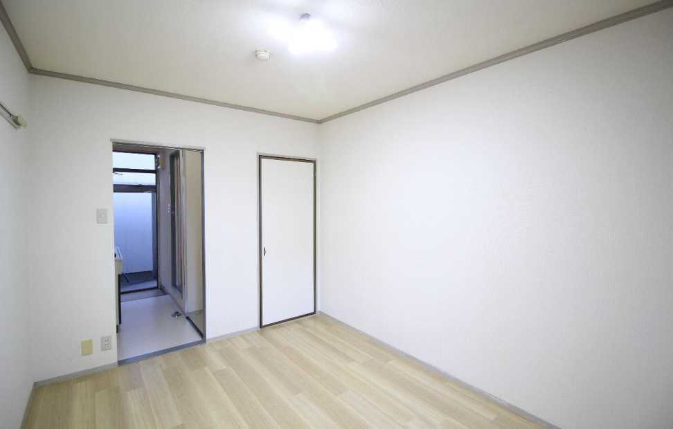 スカイハイツ　室内洗濯機置場　バストイレあり　学生さんオススメのその他