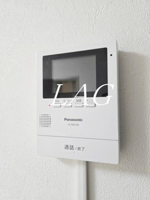 【セキュリティ】 | レジデンス坂本 | モニター付きインターフォンです。