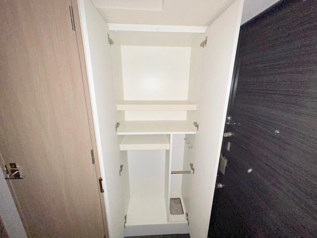 プレサンス新大阪クロステージの収納