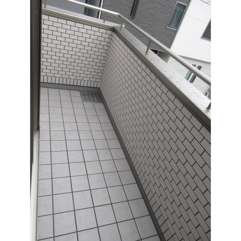 ユアメゾン睦町のバルコニー