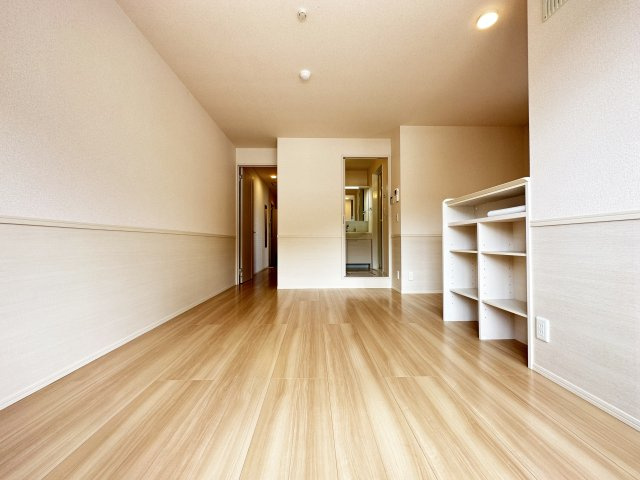 ウィルハイツ福井の居間・リビング