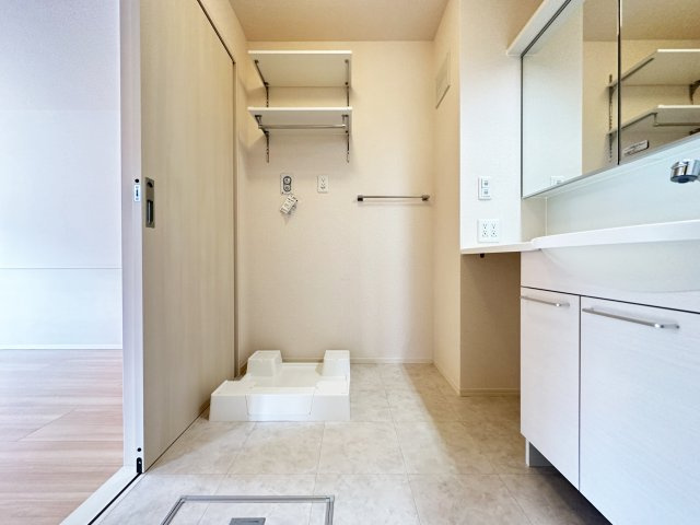 ウィルハイツ福井の洗面所