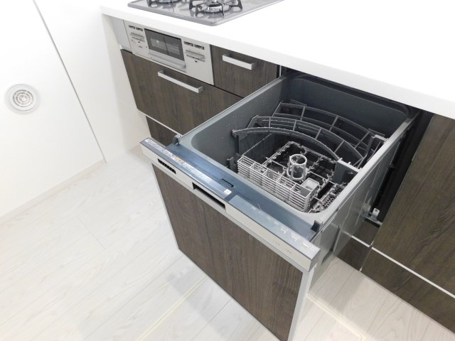 名古屋市西区児玉３丁目の新築一戸建のキッチン|◇食洗機◇　　家事の負担を軽減する便利な食洗機付き！