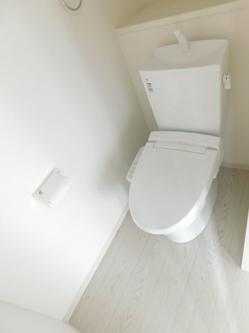 名古屋市西区児玉３丁目の新築一戸建のトイレ|◇トイレ◇　　１・２階　シャワートイレ