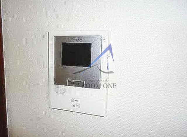 金津賀第５ビルのセキュリティ|モニター付きインターホンです。