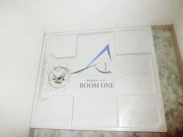 金津賀第５ビルの設備|洗濯機置き場です。