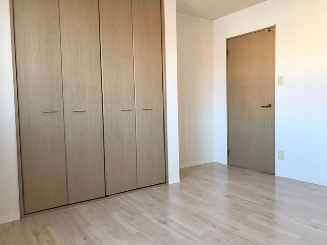 フォブール土佐の洋室|洋室