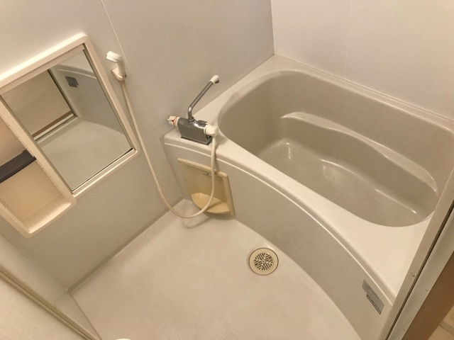 フォブール土佐の浴室|バス