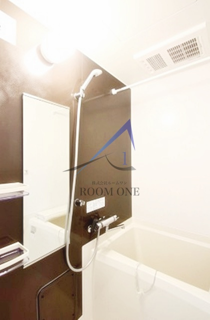 ルミウス東山の浴室|お風呂です。