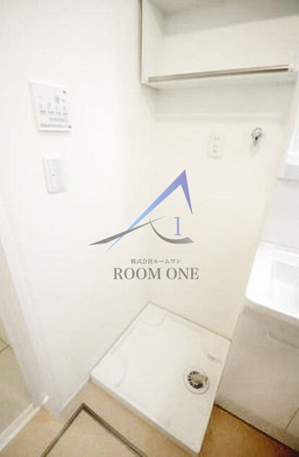 ＦＯＲＥＳＴ　ＷＥＳＴの設備|洗濯機置き場です。